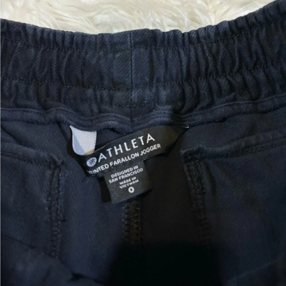 Athleta Farallon Joggers